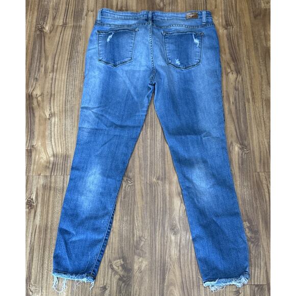 Judy Blue Jeans Womens 15 32 Skinny Fit Mid Rise Stretch Denim Distressed - Picture 2 of 8